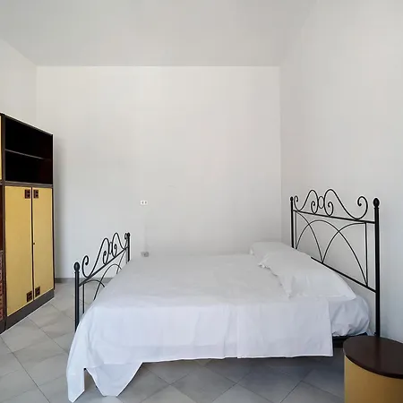 Nistela House * Cava De' Tirreni